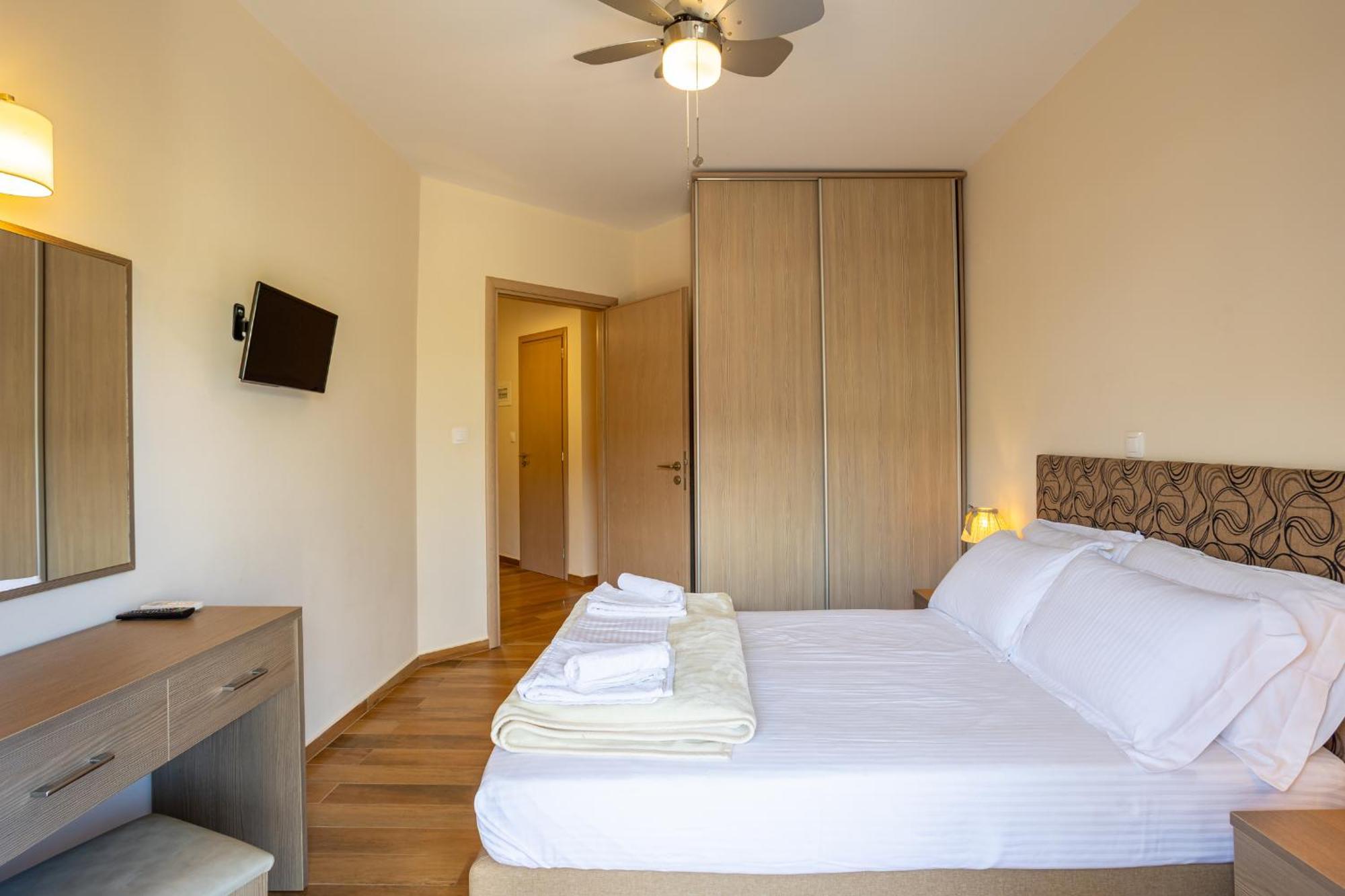 Avia Blue Maisonettes - Messinia Gulf Retreat Buitenkant foto
