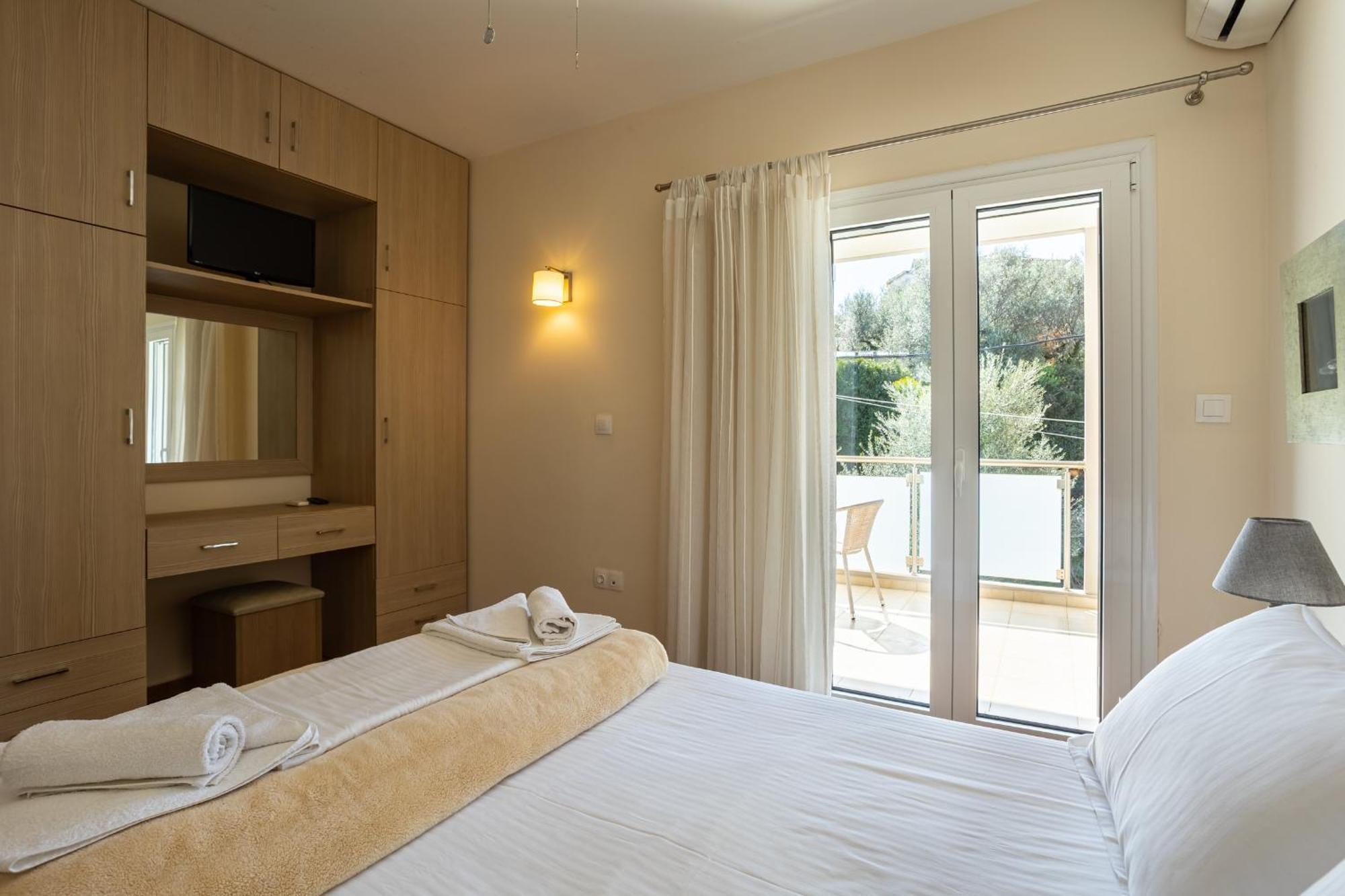 Avia Blue Maisonettes - Messinia Gulf Retreat Buitenkant foto